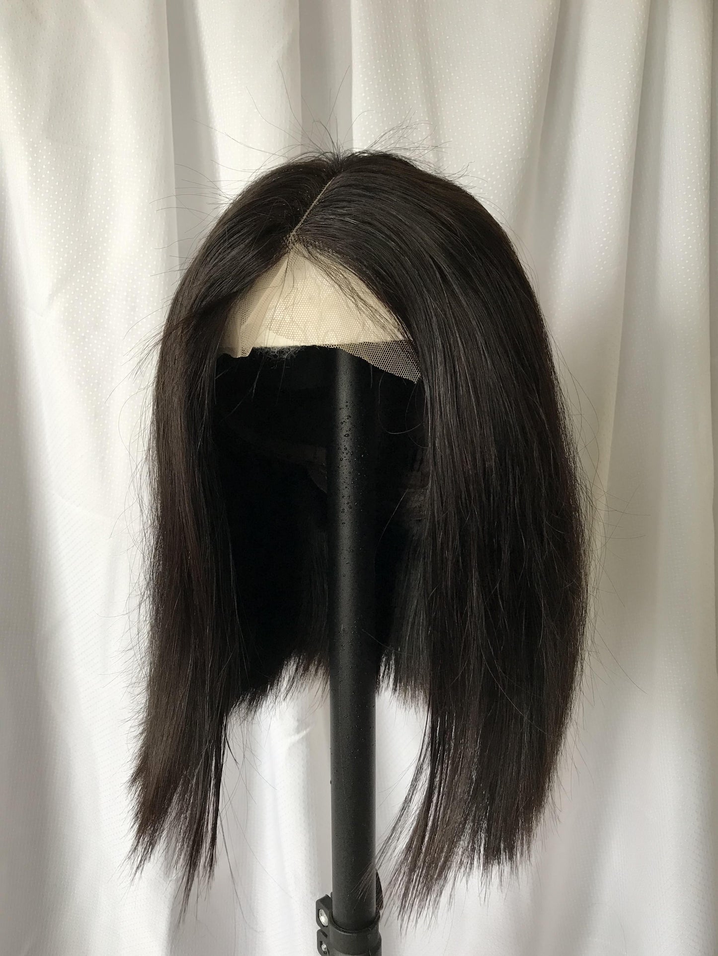 Bob  1 x 5 T Part Lace  Natural Black