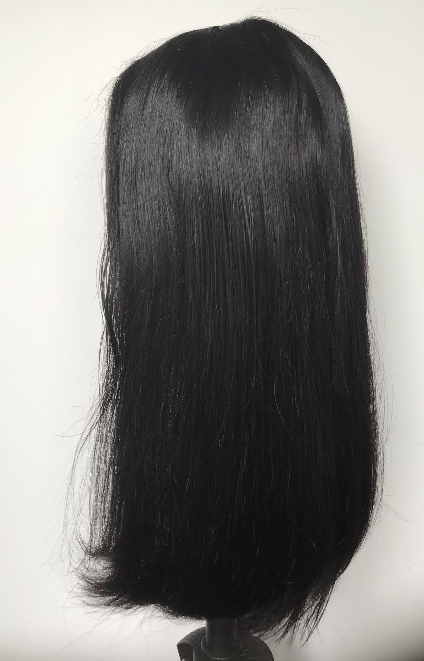 Bob  1 x 5 T Part Lace  Natural Black