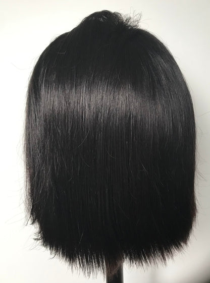 Bob  4 x  4 Lace Closure Natural Black
