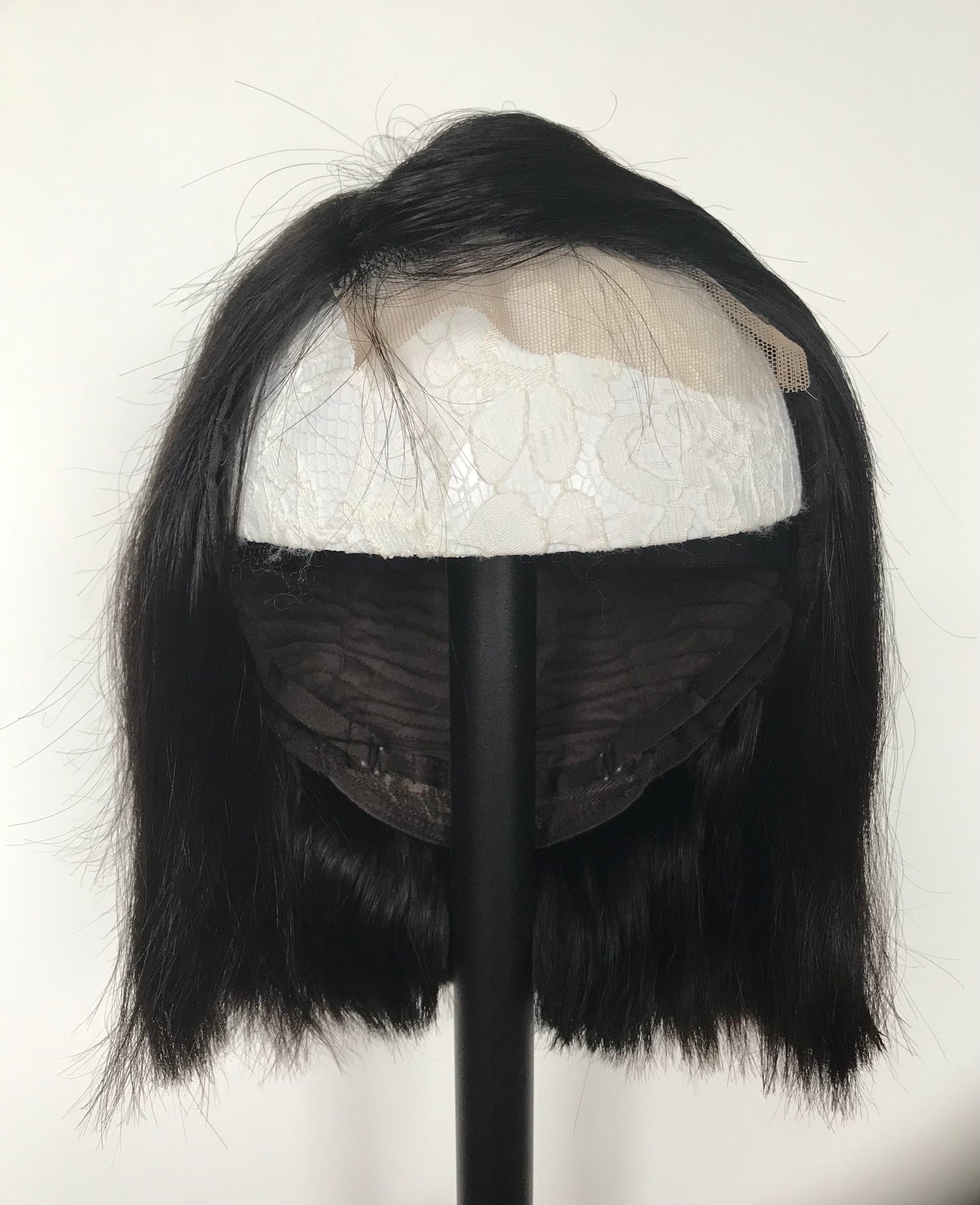 Bob  4 x  4 Lace Closure Natural Black