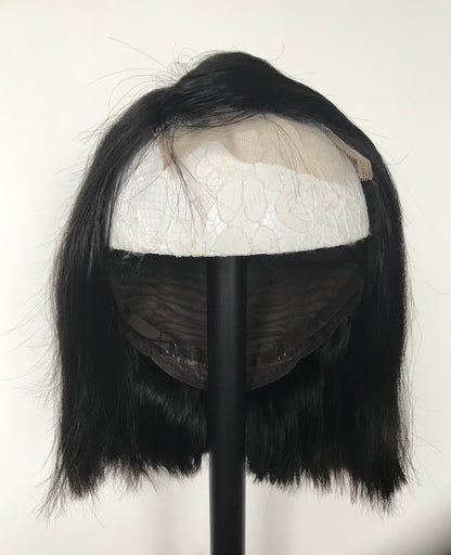Bob  4 x  4 Lace Closure Natural Black